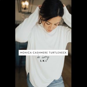 NWOT Carly Jean LosAngeles Monica Cashmere Sweater